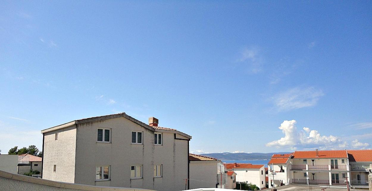 Apartments Villa Bonaca Baška Voda Quarto foto
