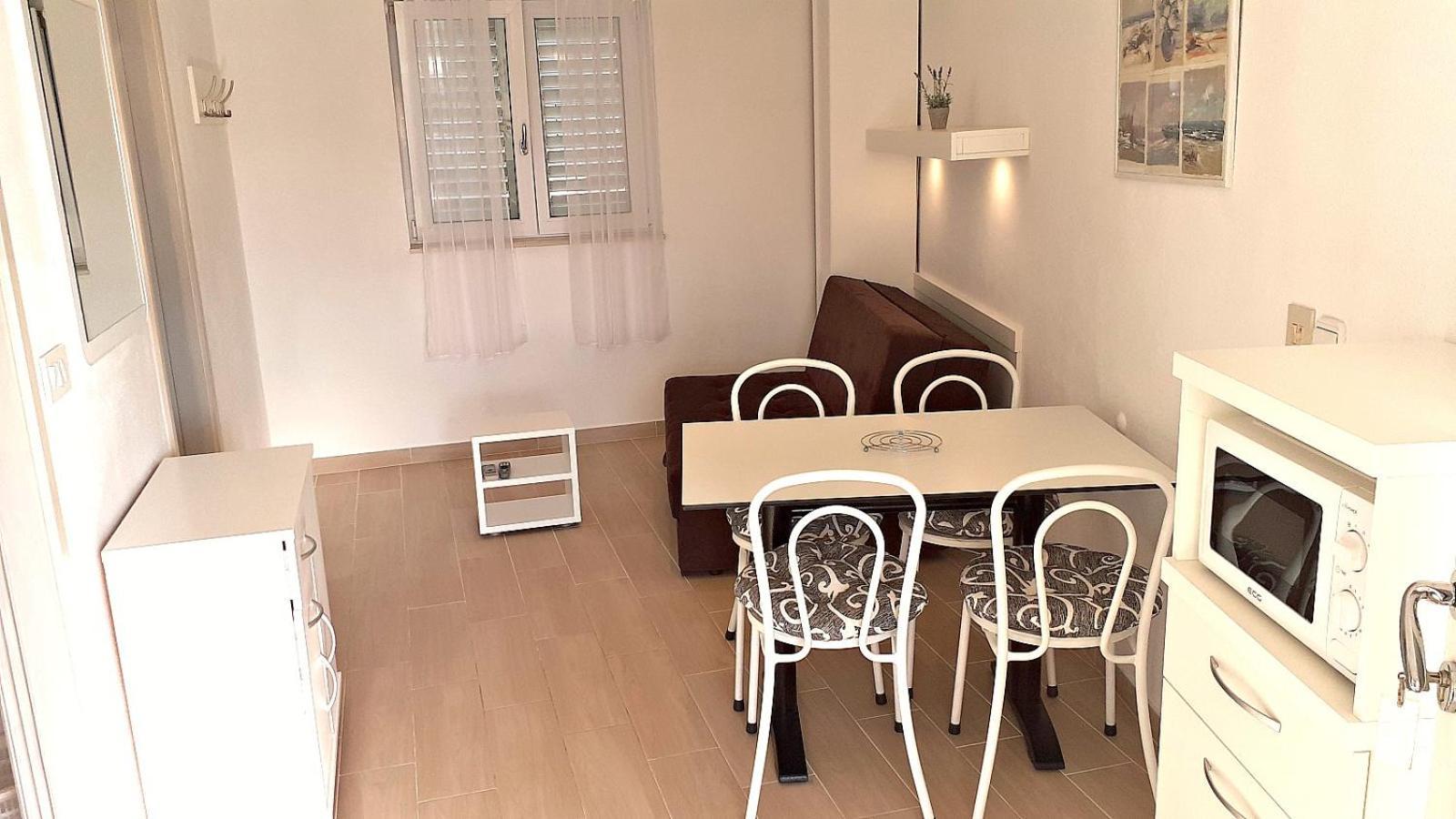 Apartments Villa Bonaca Baška Voda Quarto foto